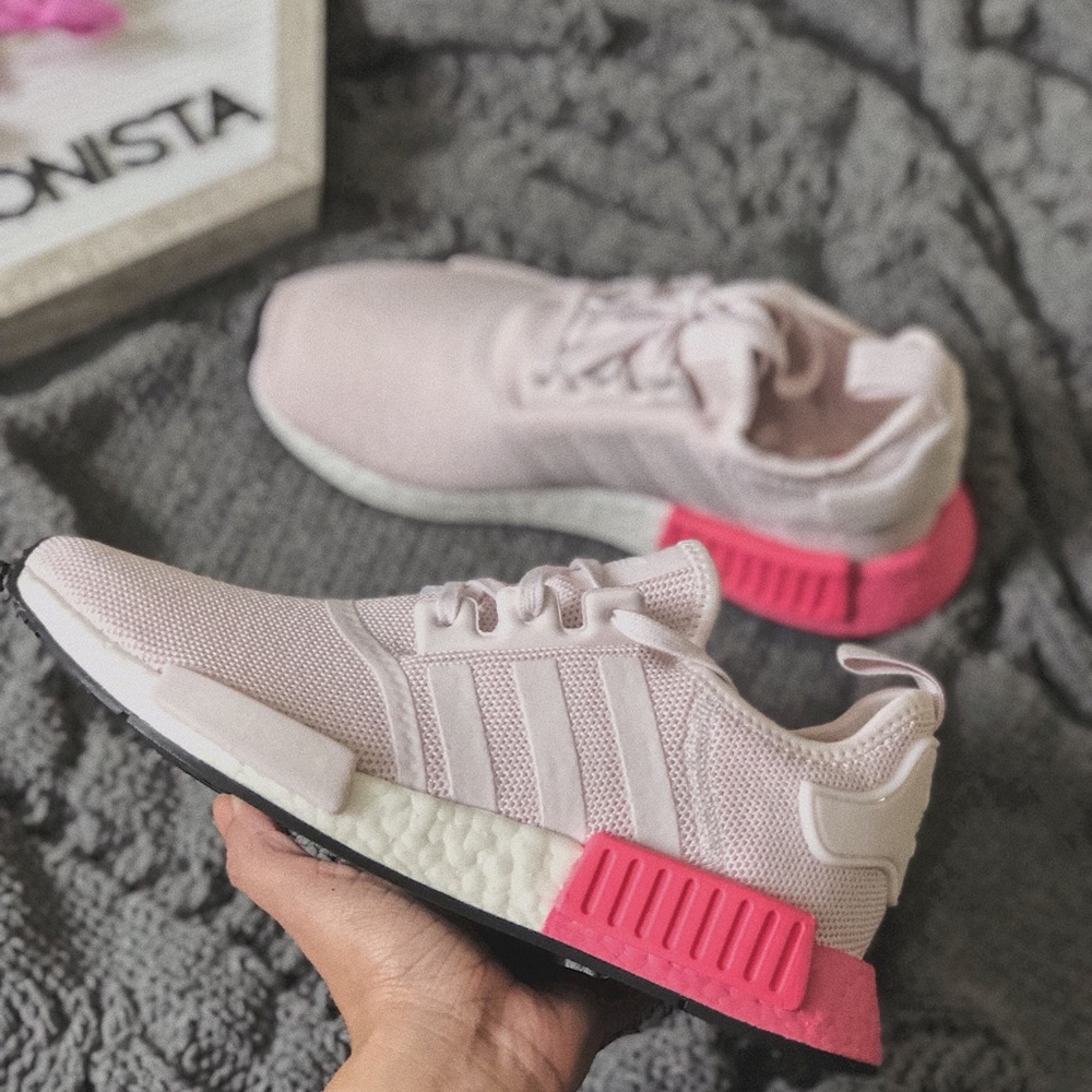 Sold‼️🍭 Rare Adidas NMD R1 POP of Pink 7Y/8.5W - Picture 6 of 8